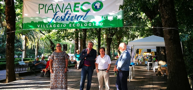 Al via la terza edizione del Villagio ecologico di Piana Eco Festival A Cittanova, in provincia di Reggio Calabria, dall’1 al 3 settembre focus su “Energia e ambiente: beni comuni”